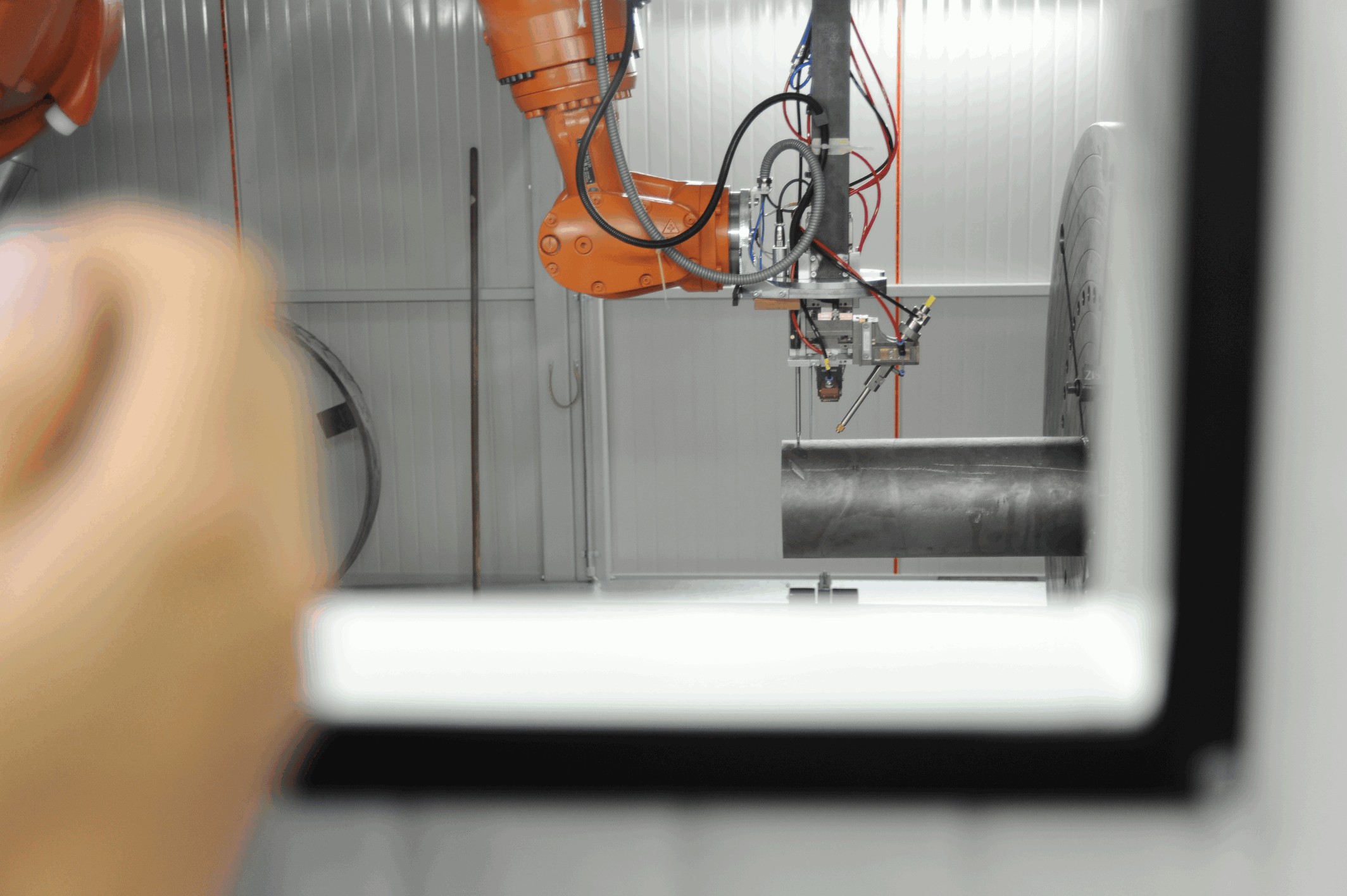 Laserintegration in eine Roboteranlage